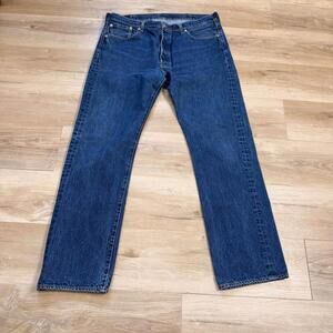 Levi's 501 Original Medium Wash Blue Button Fly Denim Men's Size 38 X 34